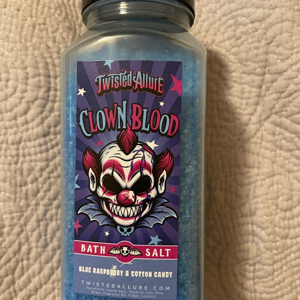 Bath salts from twisted allure